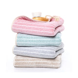Warp-knitted water pattern coral velvet towel, factory wholesale.